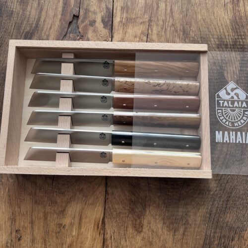 COFFRET-COUTEAU-BASQUE-DE-TABLE-MAHAIA